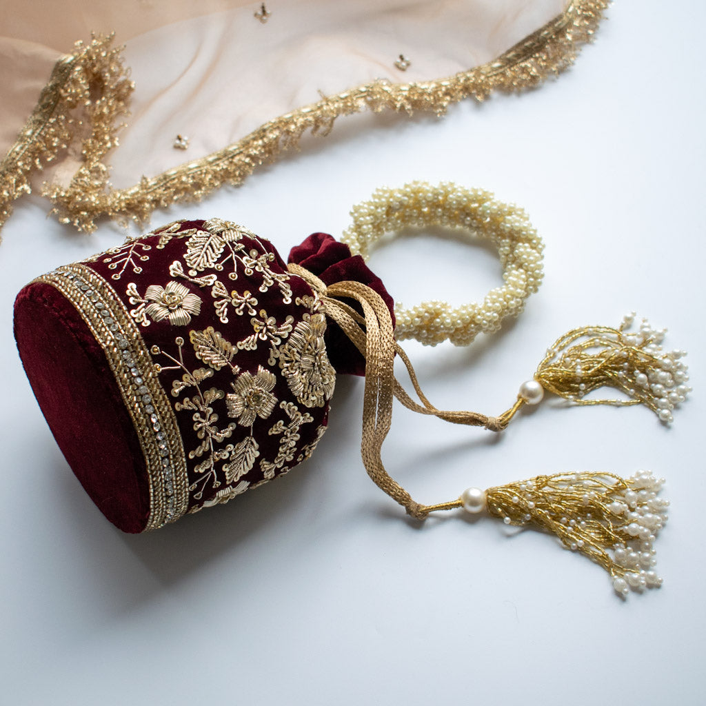 Anaya Potli Bag (Maroon Velvet)