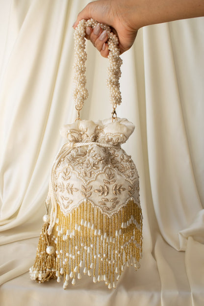 Ela Potli Bag (Ivory Velvet)