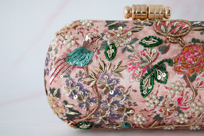 MUMBAI DREAMS (Nude Pink) - Oval