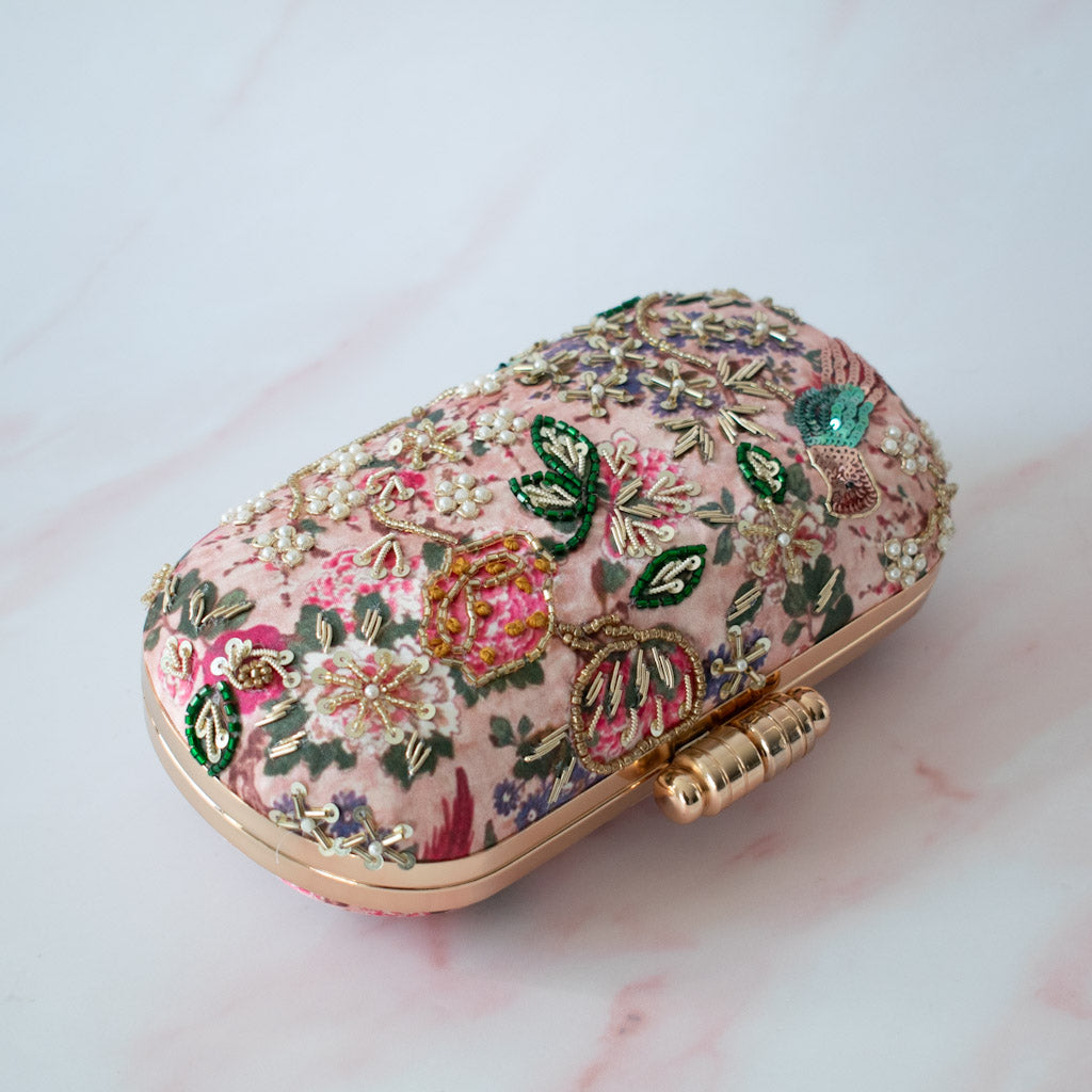 MUMBAI DREAMS (Nude Pink) - Oval