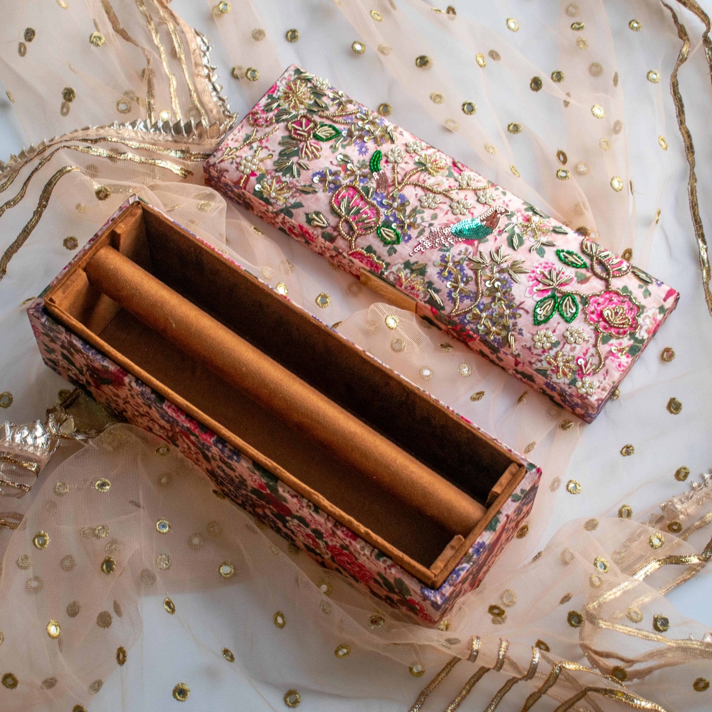 PRE-ORDER - MUMBAI DREAMS Bangle Box (Nude Pink)