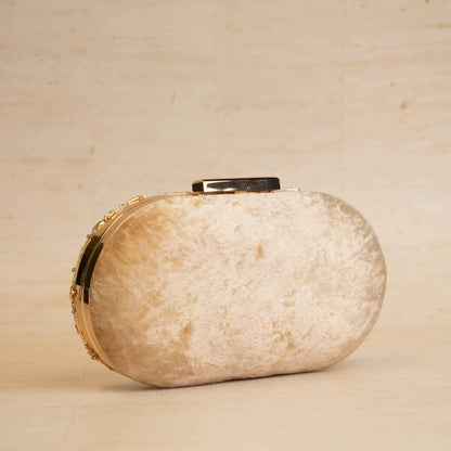 PRE-ORDER - Jasmin (Champagne Velvet)