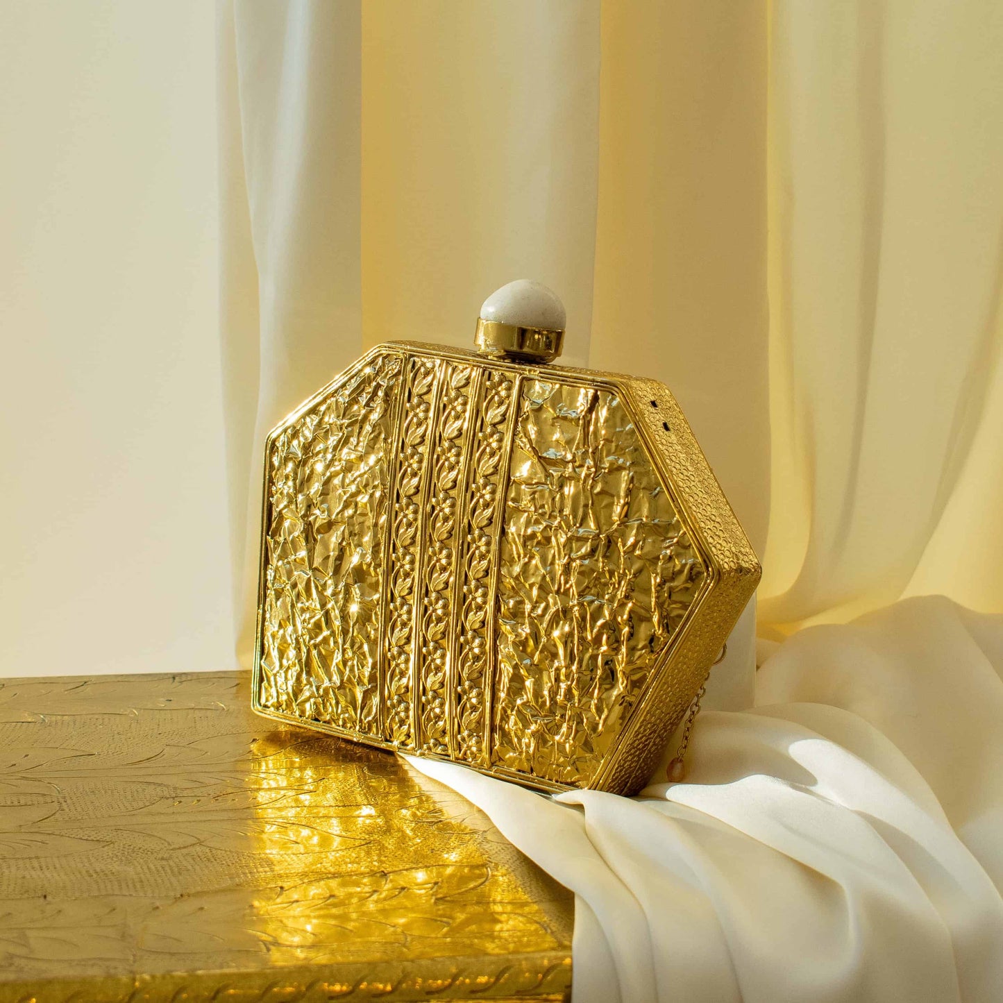 PRE-ORDER - Madeira (Mother of Pearl)