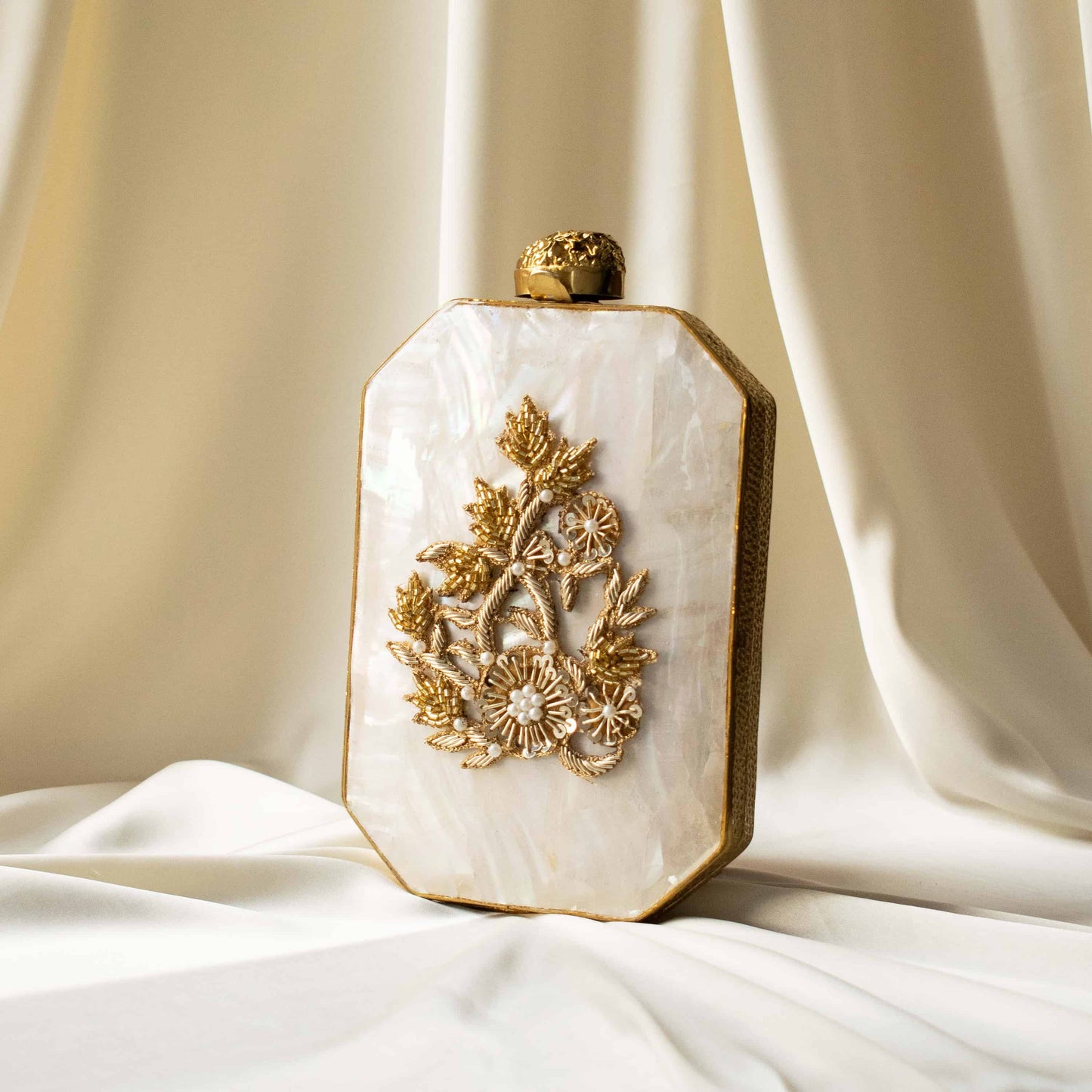 PRE-ORDER - London - (Mother of Pearl)