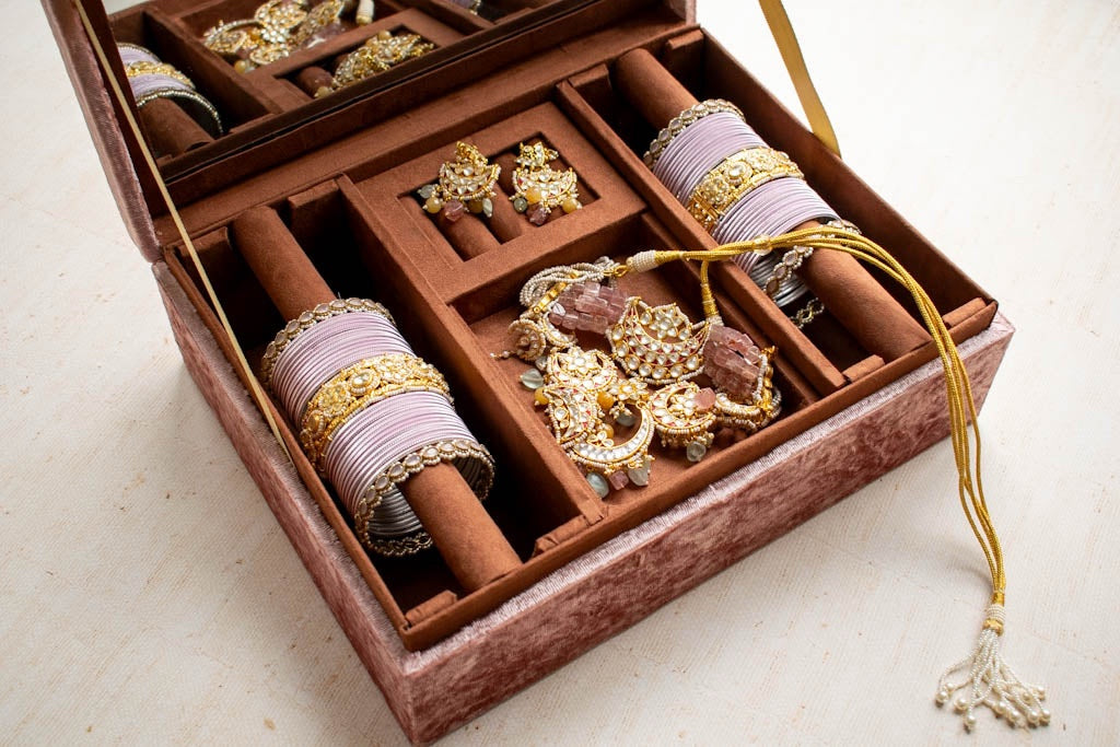 PRE-ORDER - Anaya Trousseau Box (Dusky Pink Velvet)