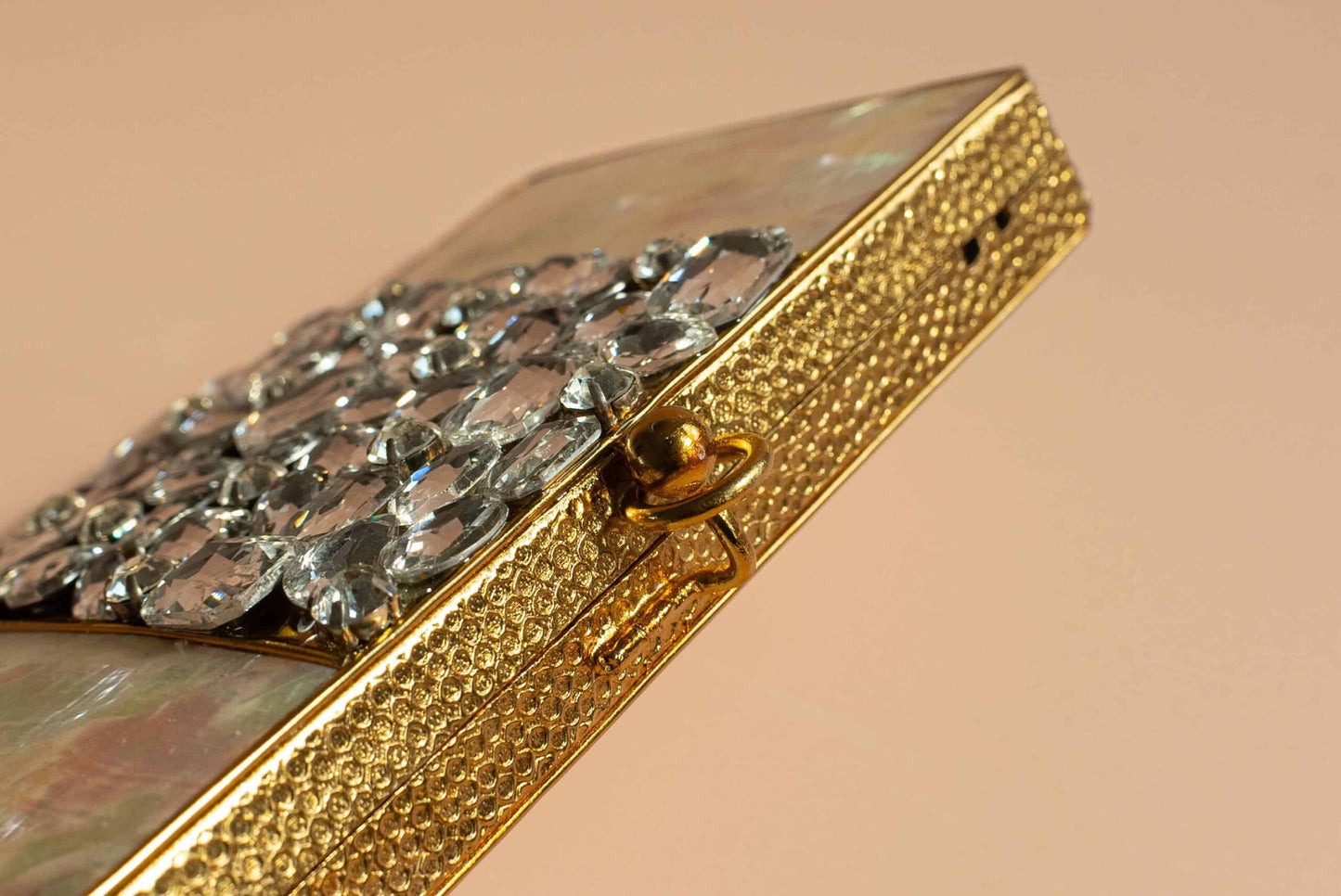 PRE-ORDER - CAIRO - (Mother of Pearl)