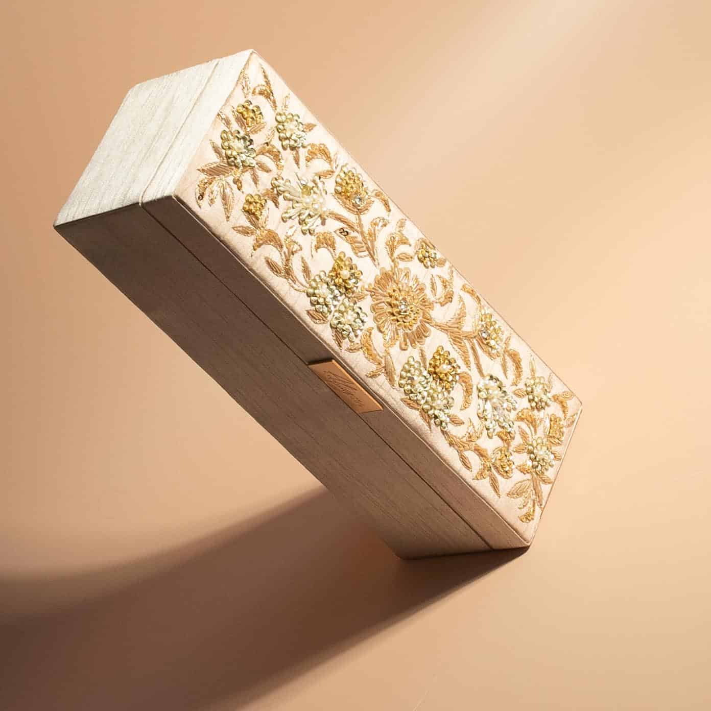 PRE-ORDER / MEENA Bangle Box (Nude Pink Silk)