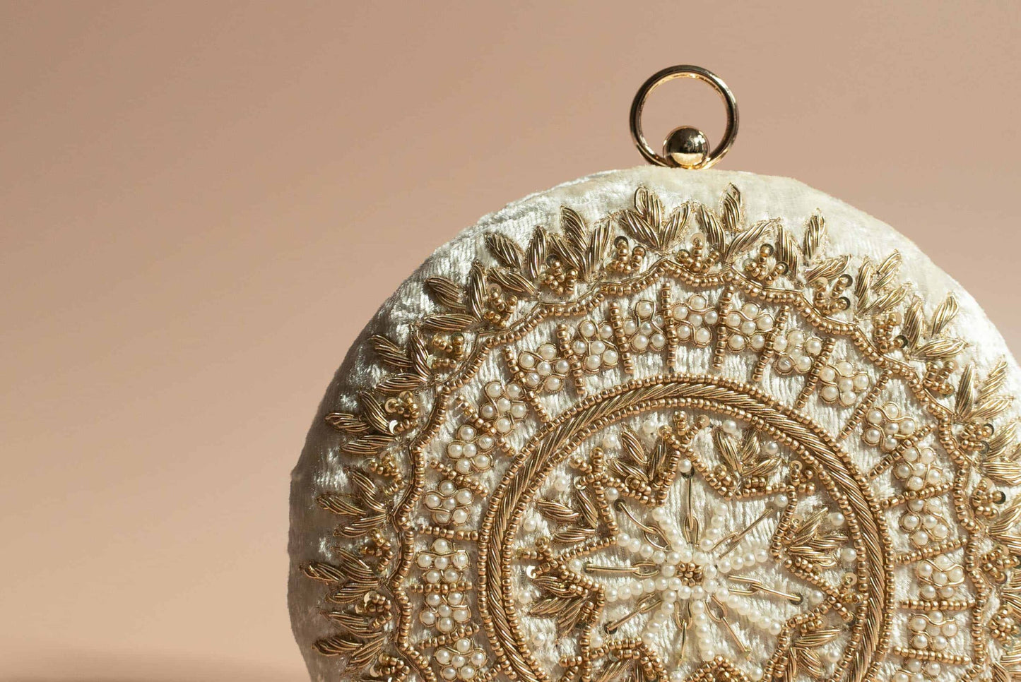 PRE-ORDER - MAHIYA (Round) - Cream Velvet