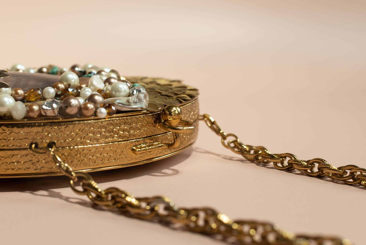 PRE-ORDER - Leena (Mother of Pearl)