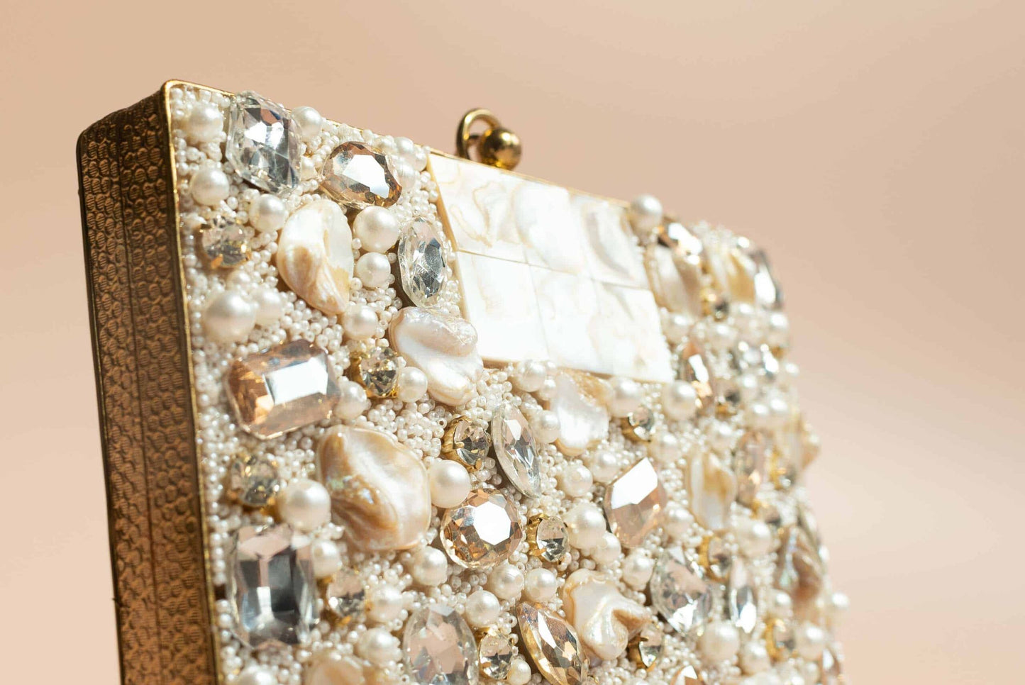 PRE-ORDER - VERONA - (Mother of Pearl)