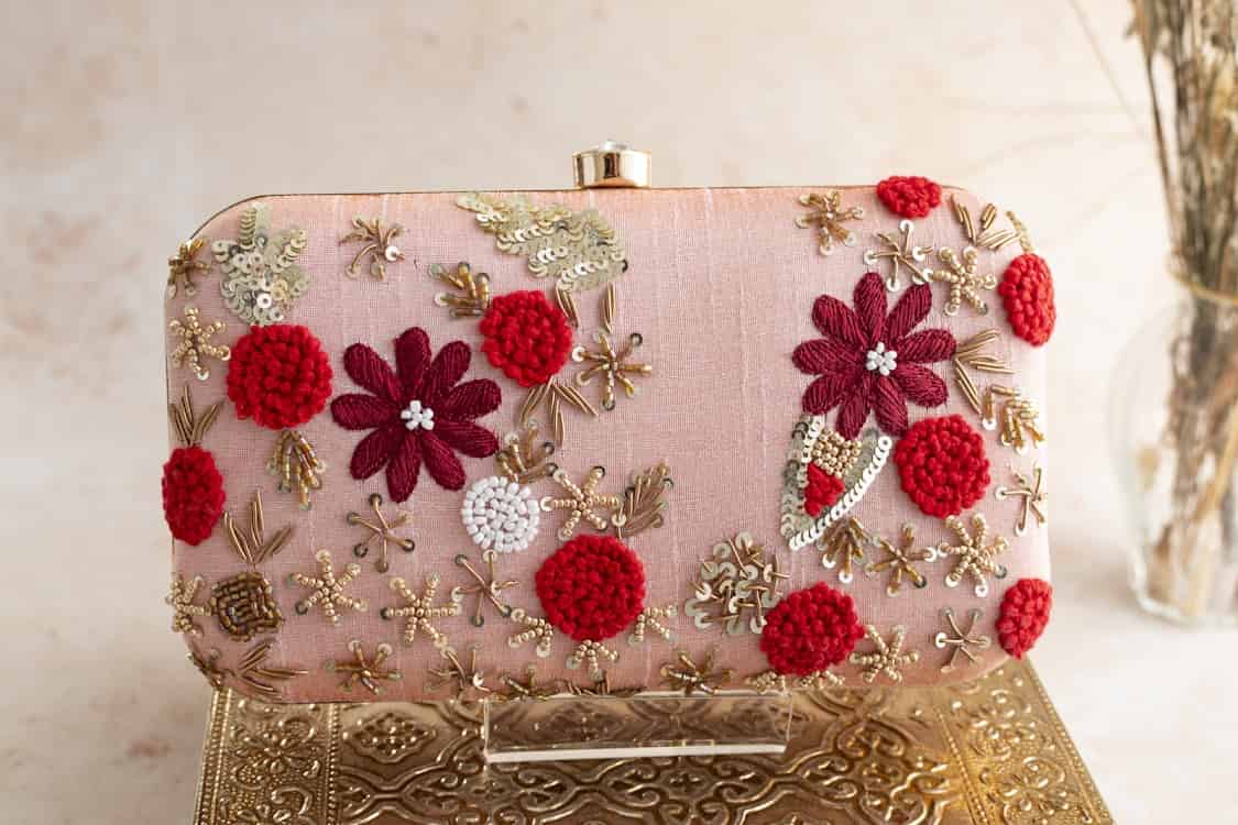 PRE-ORDER - ARA - Peach