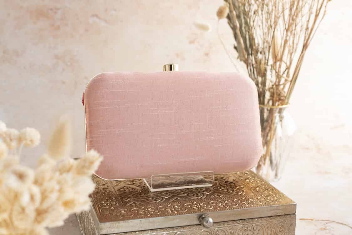 PRE-ORDER - ARA - Peach