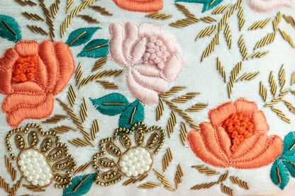 PRE-ORDER - SARA (Classic)