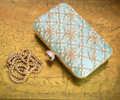 PRE-ORDER - LANA (Mint Silk)