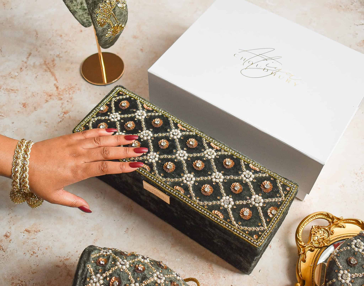 PRE-ORDER - Vintage Forest (Bangle Box)