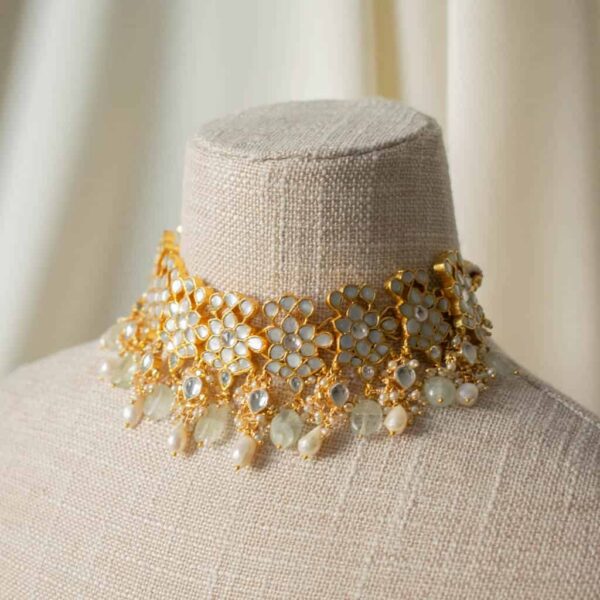 PRE-ORDER - Amalia Mother of Pearl Jewellery Set - Image 5