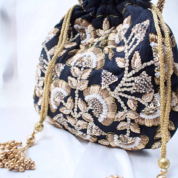 PRE-ORDER - AMRISHA (Black) - Image 2