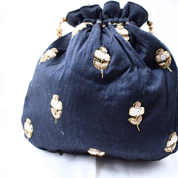 PRE-ORDER - AMRISHA (Black) - Image 4