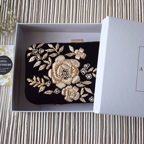 PRE-ORDER - BLACK VELVET - AASHIQ - Image 2