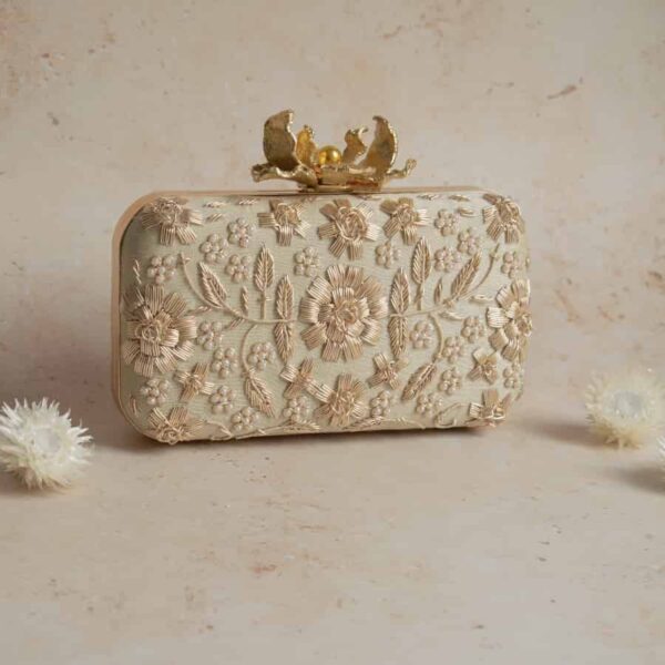 ASHA - Floral Clasp (Dull Ivory)