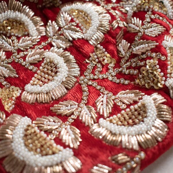 PRE-ORDER - AMRISHA (Red Velvet) - Image 5