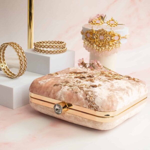PRE-ORDER - SHAYRA (Nude Pink Velvet) - Image 6