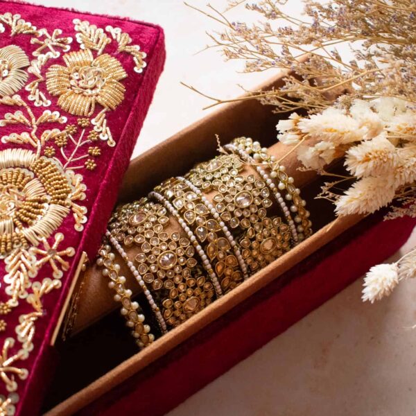 PRE-ORDER /ANAYA Bangle Box (Maroon Velvet) - Image 5