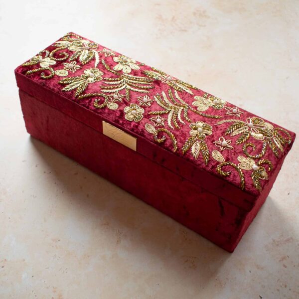 PRE-ORDER - AMILA Bangle Box (Maroon Velvet) - Image 4