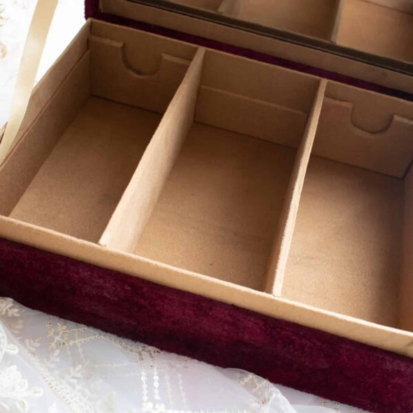 PRE-ORDER / AMNA TROUSSEAU BOX (Maroon Velvet) - Image 10
