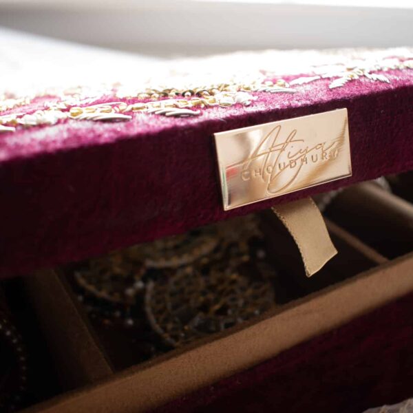 PRE-ORDER / AMNA TROUSSEAU BOX (Maroon Velvet) - Image 7
