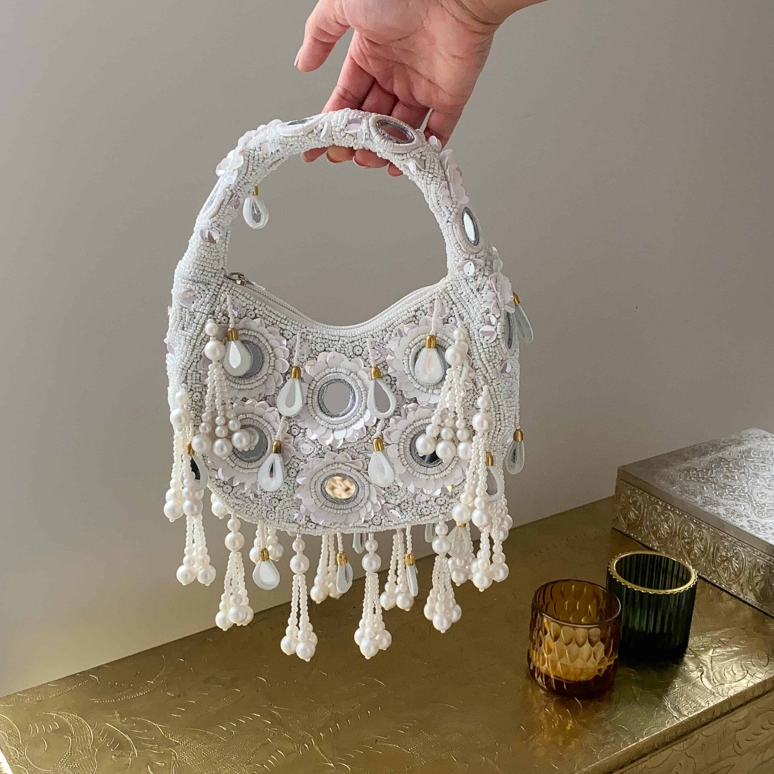 PRE-ORDER - Lolita Handbag (White) - Image 2