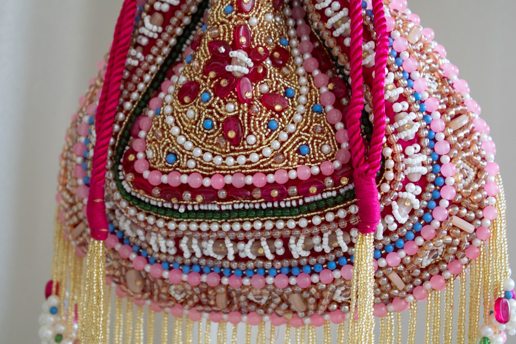 Gulabi Noor Potli - Image 3