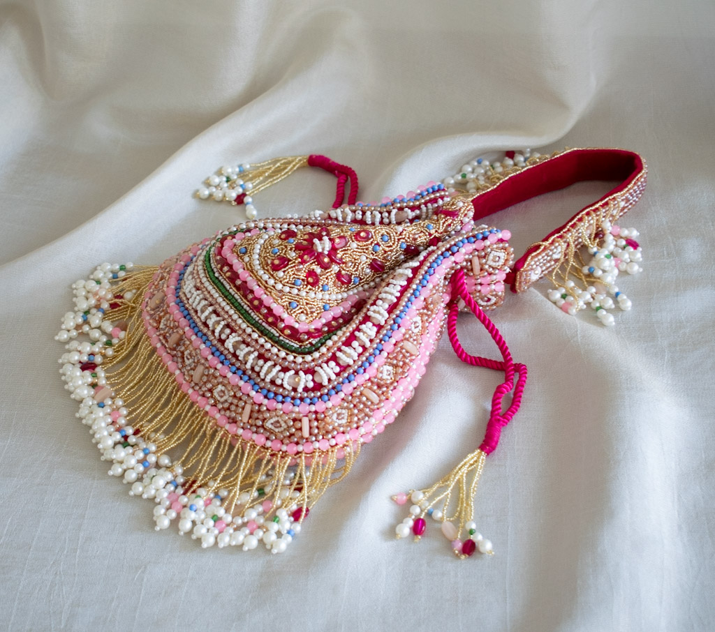 Gulabi Noor Potli - Image 5