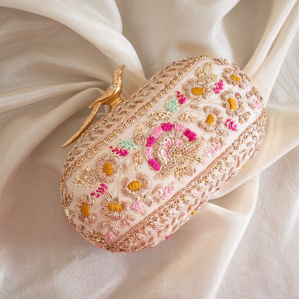 Rosabelle (Nude Pink Silk) - Image 5