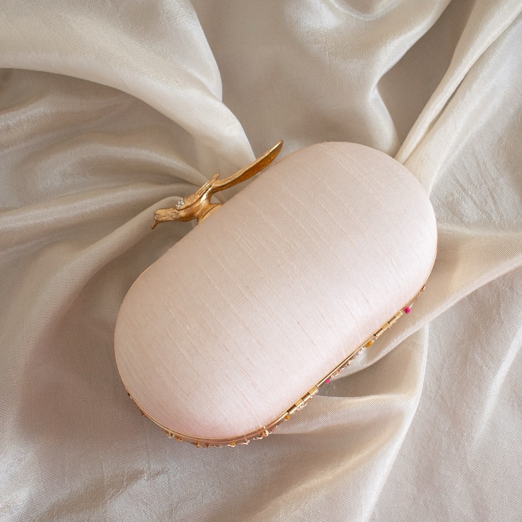 Rosabelle (Nude Pink Silk) - Image 4