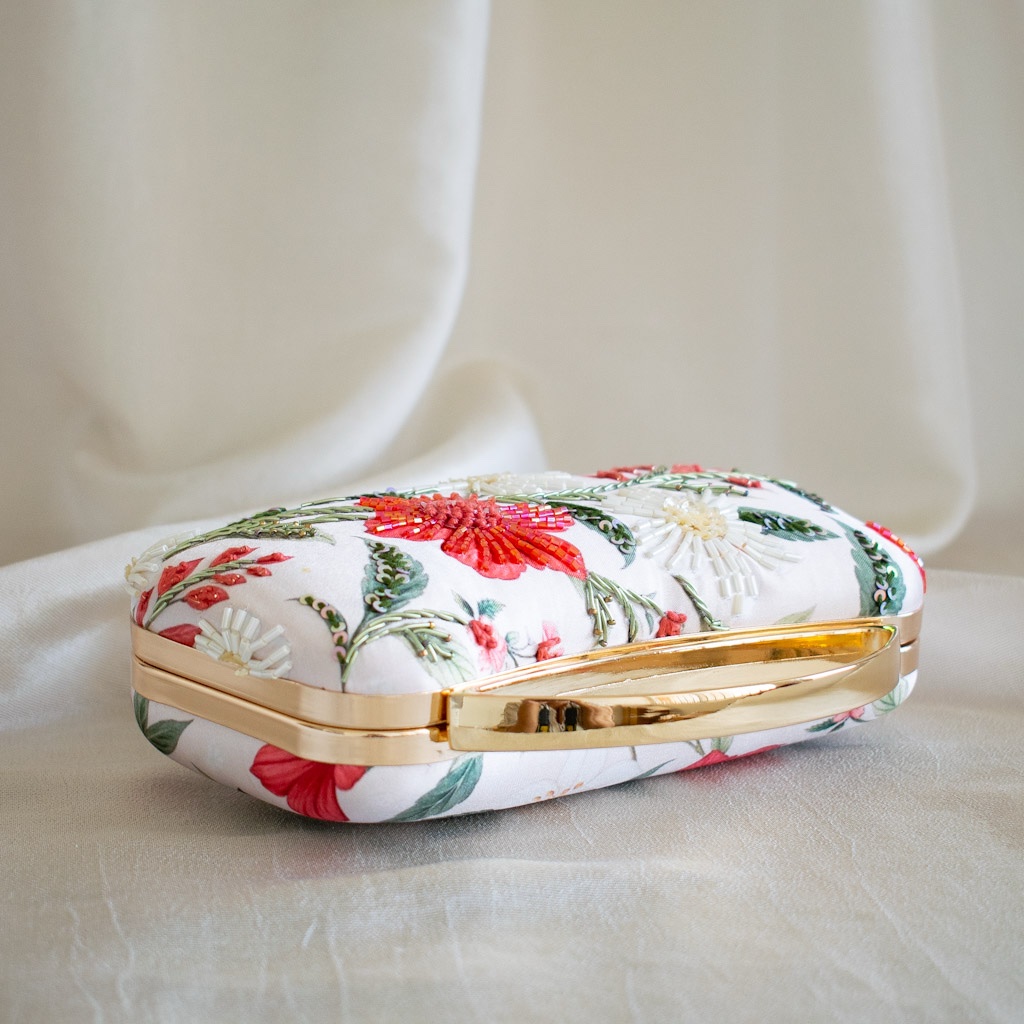 Scarlet Bloom - Image 5