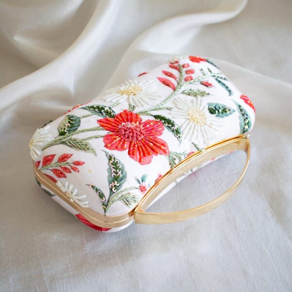 Scarlet Bloom - Image 4