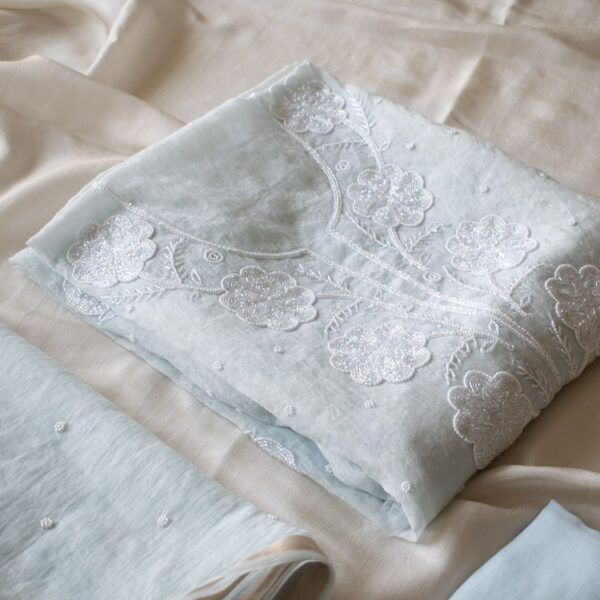 Jasmine Suit (Pale Blue)